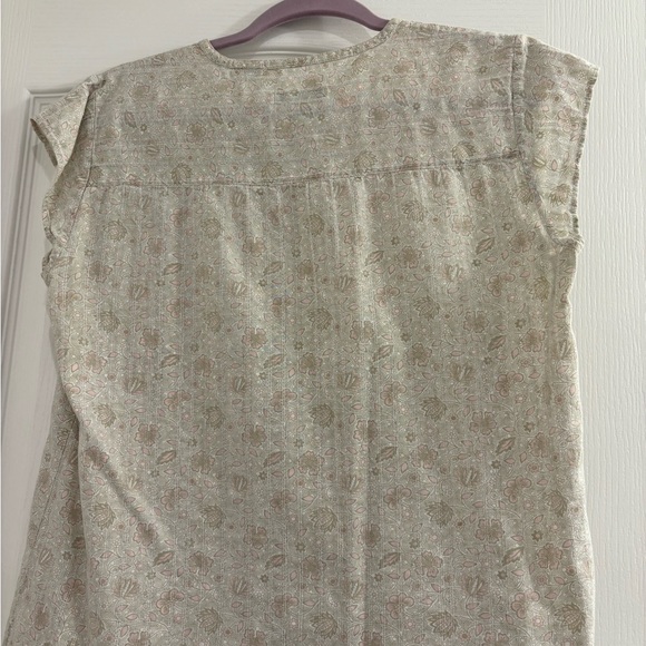 Orvis Women’s Sleeveless Shirt Size Medium. 100% cotton. - Picture 3 of 3